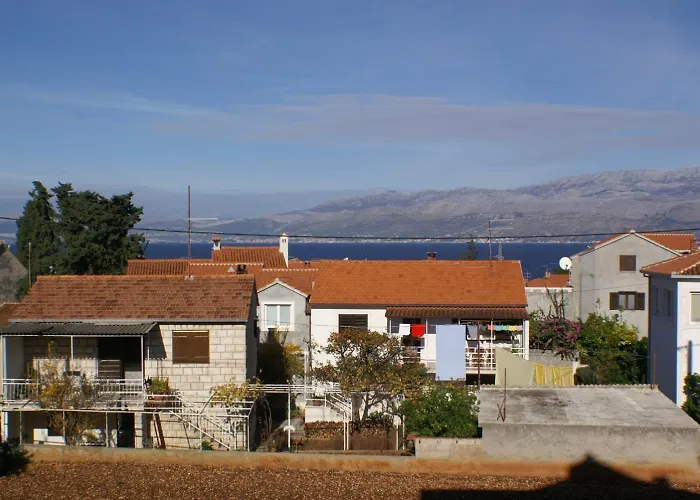 Apartman With Parking Space Supetar, Brac - 2956